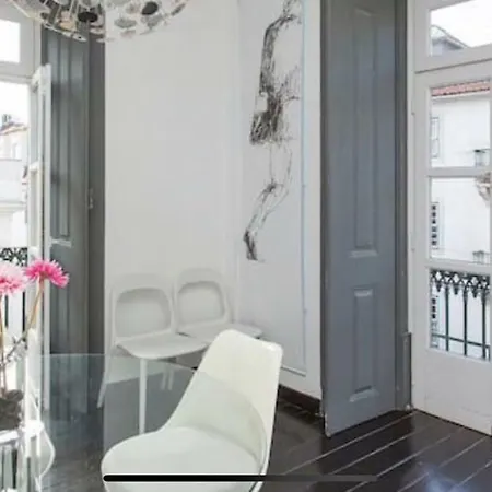 Apartment Bairroalto@pracacmoes