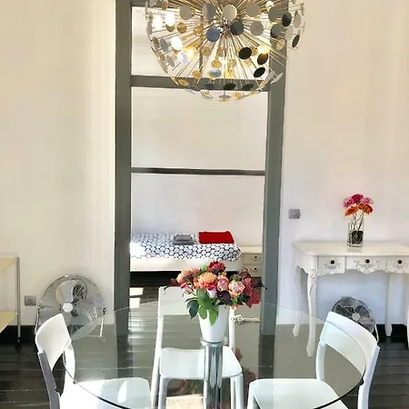 Bairroalto@pracacmoes Apartment Lissabon